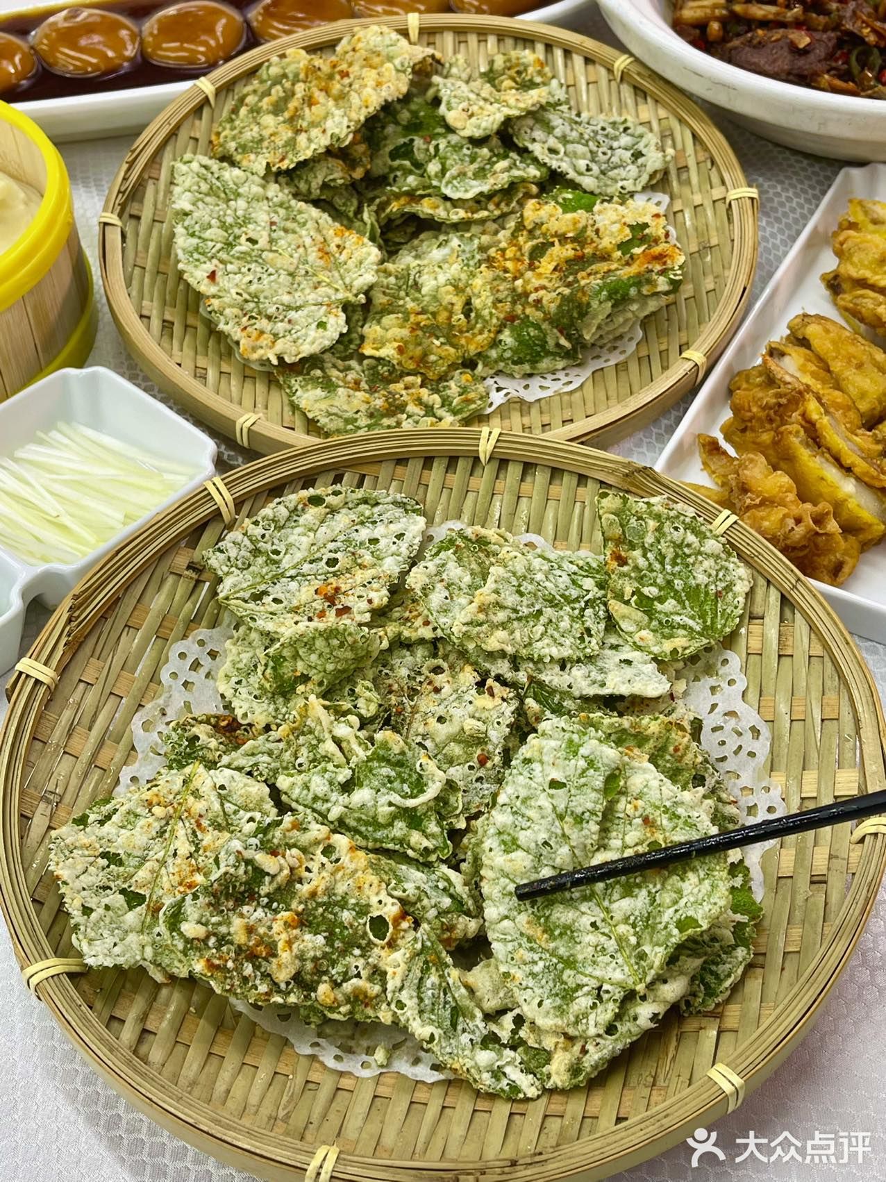 红记虾蟹城｜这大概是长沙最适合请客聚餐的饭店了！ 
