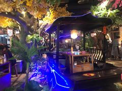 -城墙拐拐火锅(三峡广场黑金冠店)