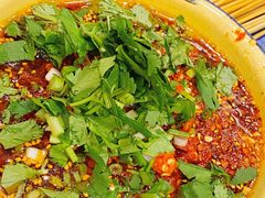 冒脑花-马路边边串串香(双井直营店)