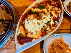-唯成•韩国炭火烤肉 유성고기