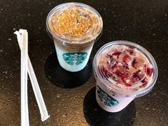 -星巴克臻选(南京金茂览秀城店)