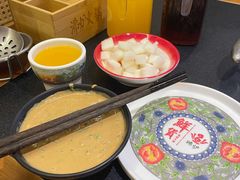 -沸炉重庆老火锅(军事博物馆店)