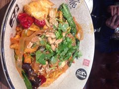 集草轩思特利麻辣香锅(南开店)-集草轩·重庆麻辣烤鱼(西湖道店)
