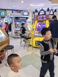 -meland·儿童乐园·游戏厅娃娃机·电玩Xbox(成都合生汇店)