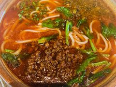 小锅鲜肉米线-泓0871臻选云南菜·味庄