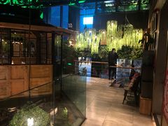 -临界音乐酒馆·小龙虾·江湖菜(华熙LIVE·鱼洞店)