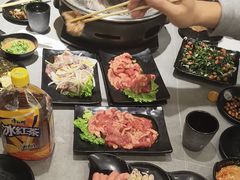 -啊美丽炭火烤肉(滑翔一店)