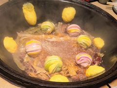 -万里闯关东铁锅炖菜馆(高新旗舰店)