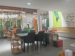 -毛辣果·贵州红酸汤牛肉火锅(西单店)