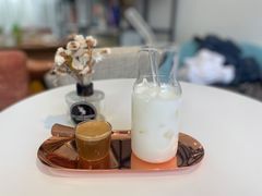 西班牙冰拿铁-蜜舍咖啡(洋人街店)