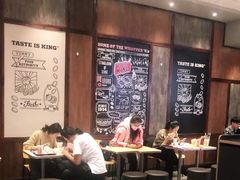-汉堡王(大连柏威年餐厅店)