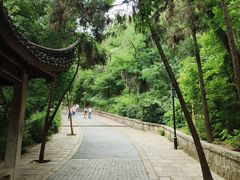 -灵岩山风景区