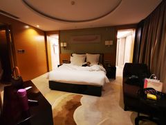 -无锡新湖铂尔曼大酒店