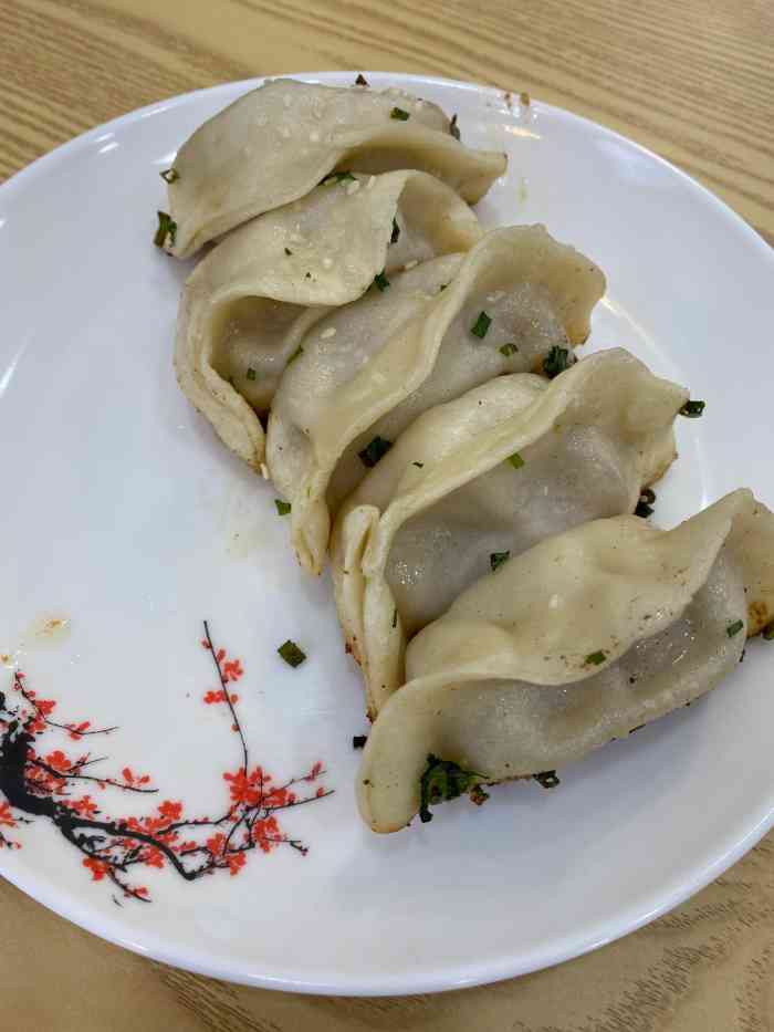 胡记·胡小柒锅贴游子老鸭粉丝汤(宜川路店)-"下午闲逛 经过这家店