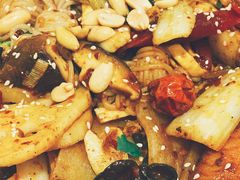 -拿渡麻辣香锅(世茂广场·工三店)