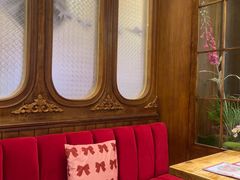 -秘密旅行Bonjour(黑金冠 江南西店)