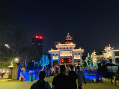 -绳金塔