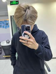 -V7 HAIR SALON
