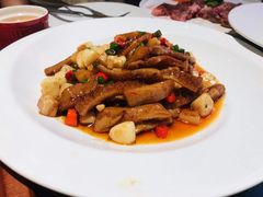 -洛缦音乐餐厅(工业展览馆万象城店)