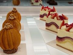 -潮一不贰·法式甜品·生日蛋糕·西式简餐(外滩店)