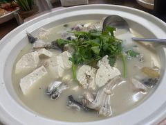 -芦茨金富饭庄·25年老字号·专做稻草鸡