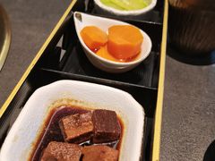 -铭牛烧肉·和牛海鲜自助(高新月牙湖店)