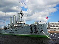 -阿芙乐尔号巡洋舰