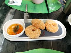 炸虾饼配泰国梅子酱-帕蓝·暹罗料理(大学路店)