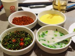 -海底捞火锅(宝龙广场夜宵主题店)