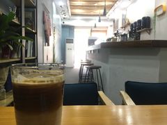 -留白咖啡(人民巷八号大院店)