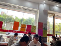 -黄师奶甜品店