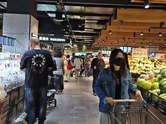 -胖东来生活广场(健康路店)