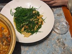 -哈啾嗨·新概念蒙餐(红星新城店)