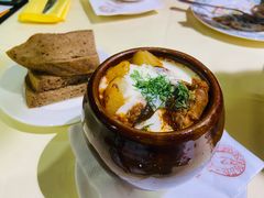 罐焖牛肉-老井俄式餐厅