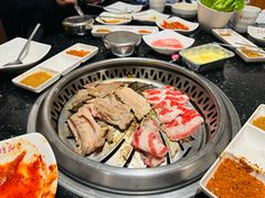 -木槿花韩式炭烤·熟成肉工坊(孙文东路店)