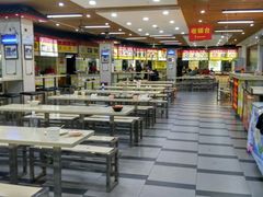 大堂-户部巷小吃(中商徐东平价广场店)