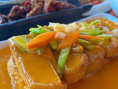 秘制鸡汁豆腐-隔壁老王·家常云南菜(花巷店)