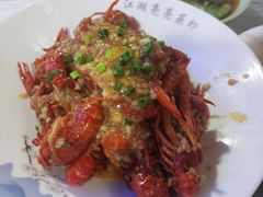 -江湖亮亮蒸虾大排档烤全羊清真(武汉总店)
