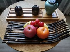 -西安大雁塔科技大学地铁站亚朵酒店