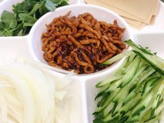 京酱肉丝春饼-苏师傅菜馆(上沙店)