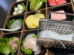 -海底捞火锅(长宁路龙之梦店)