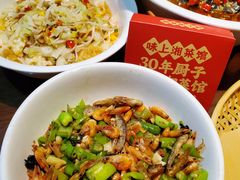 -味上湘菜馆(岳麓山店)