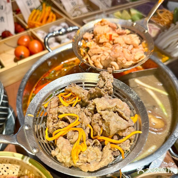 这锅菌汤鸡鲜到我连喝三碗！爱了云南风味！