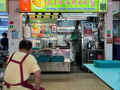 -亚王咖喱鸡米粉面