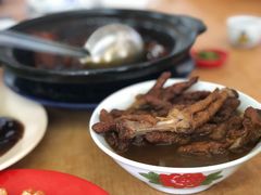 -直落玻璃（瓦煲）肉骨茶