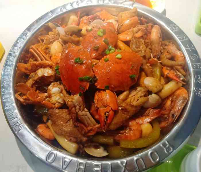 赖胖子肉蟹煲(佳兆业店)-"惠州探店 | 02好吃的赖胖子 是很久.