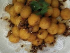 金牌烤羊排-新粤新疆菜清真餐厅(拱北店)