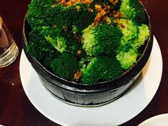 蒜蓉西兰花-包谋天下(奥克斯广场店)