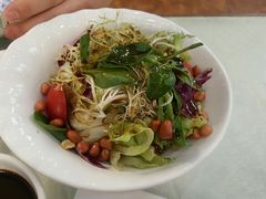 -六和聚传统烤鸭.天津菜(和平店)