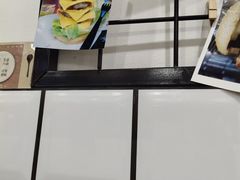 -牛纽塔·牛人堡(群众路店)